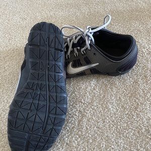 Women’s Nike size 7.5